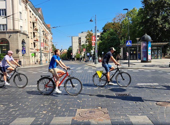 Explore baltics by bike